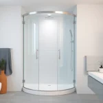 Genießen Sie die elegante sonni Duschkabine in einem modernen Badezimmer mit stilvoller Einrichtung.